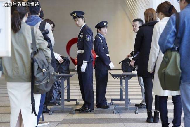 日本18000名警察出动确保东京安全 特朗普访日安保升级