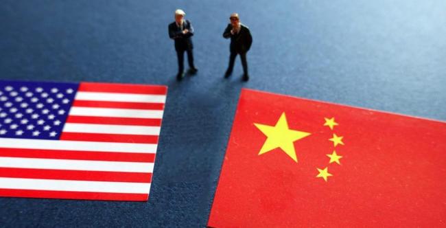 大批轰-6K贴近台岛 专家解读 实战能力显著提升