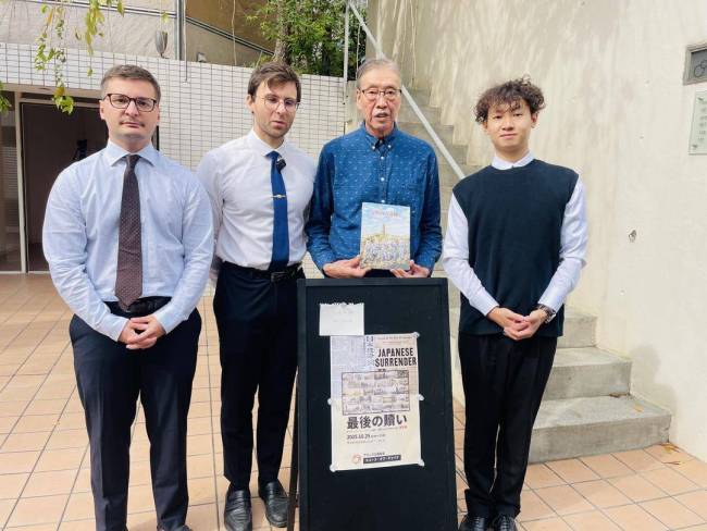 马库斯在日本展出日军侵华照片 珍贵历史见证