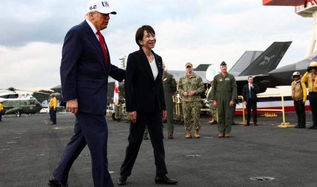 日本网民批高市早苗谄媚 引发全球关注