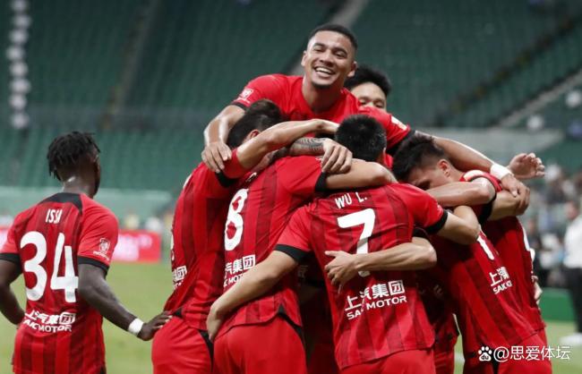 末轮不败即可夺冠！两记世界波掌握命运，海港“无限接近”中超三连冠