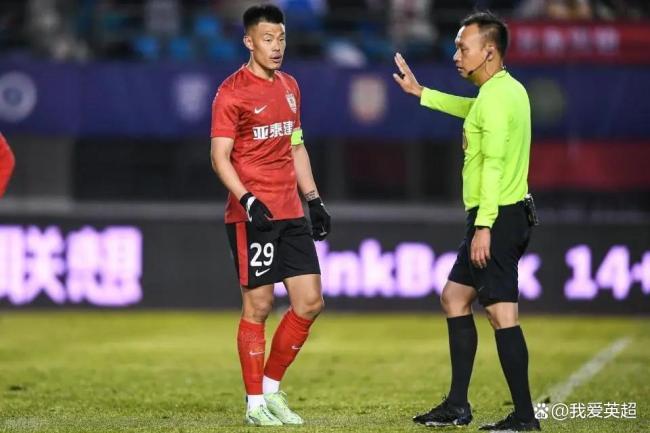 绝望的0-4！亚泰7轮不胜+最快1天后降级，20岁国足红星2轮失误送3球 保级形势危急