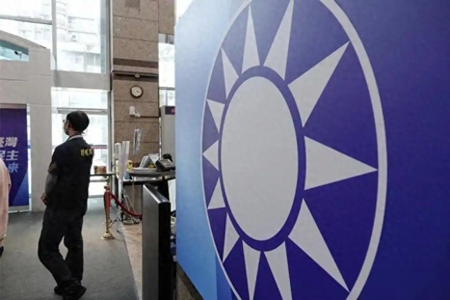 郑丽文正式就任国民党主席