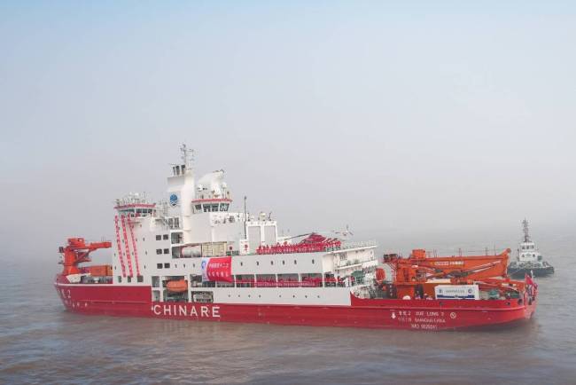 坦克300随雪龙2号科考船出征南极