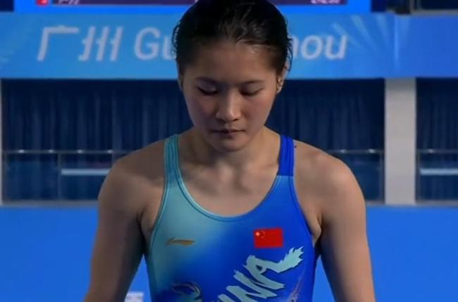 王伟莹女子个人全能半程第一