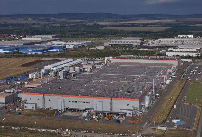 车企不想再给宁德时代打工了 宁王开启第二人生