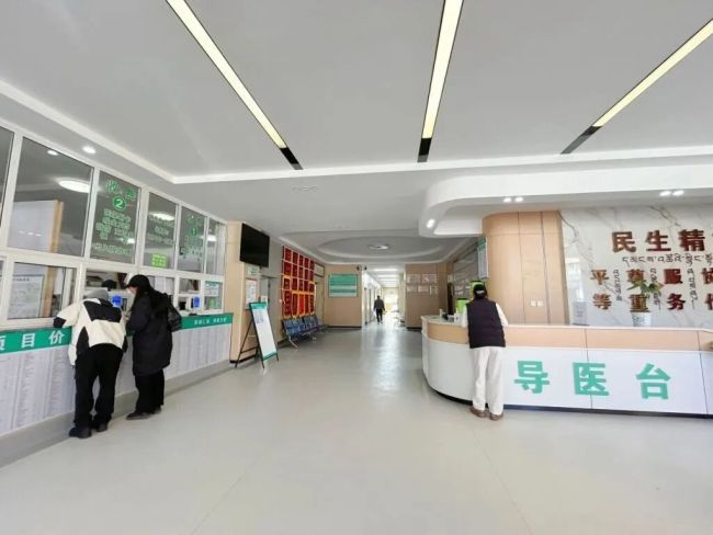 女子引产被拒诞下女婴遭当班医生违规抱养,香格里拉民生医院被罚 医疗管理混乱受惩