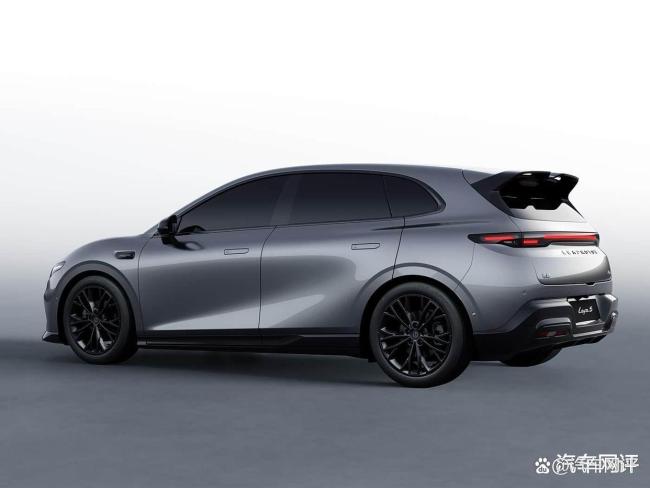 零跑Lafa5开启预售 未售先火引爆期待