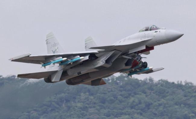 福建舰能和美军超级航母掰手腕吗 舰载机较量谁更强