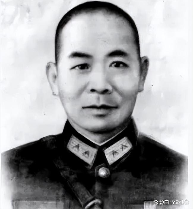 郑丽文祭拜吴石将军 鞠躬献花 两岸历史记忆的突破