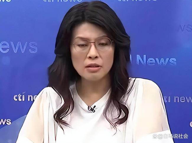 郑丽文祭拜吴石将军 鞠躬献花 两岸历史记忆的突破