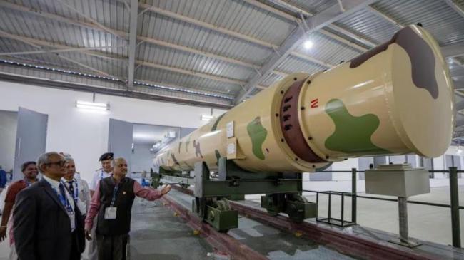 菲律宾亮出布拉莫斯导弹有何意图 秀肌肉博声势