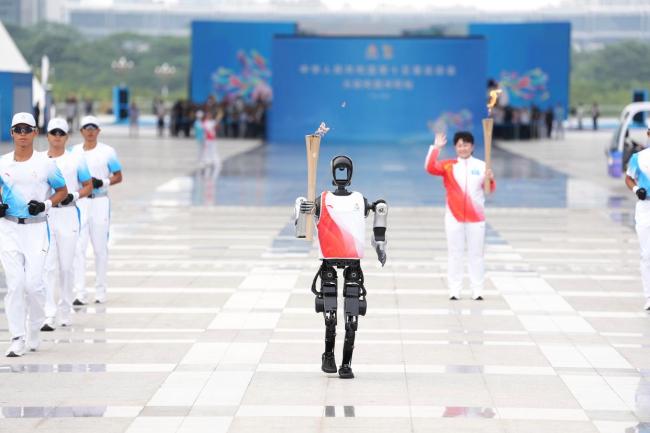 追光｜今夜全运圣火点亮大湾区 同心同梦共辉煌