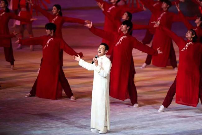 十五運(yùn)開(kāi)幕式劉德華壓軸登場(chǎng) 灣區(qū)同心共展魅力