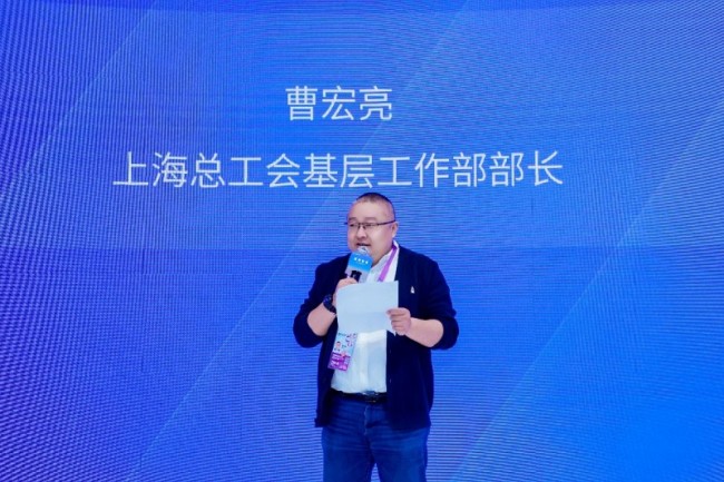 直观复星携Ion支气管镜机器人亮相进博会，以公益守护与人才培养践行医疗普惠