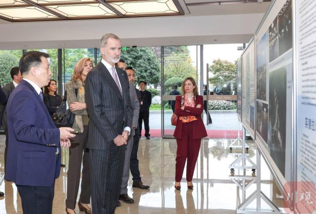 西班牙国王访华首站为何是成都 中西合作新信号