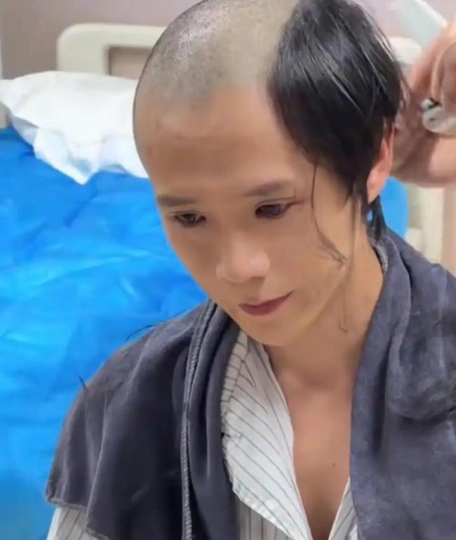 郭聪明自曝患特发性震颤数年 与病痛抗争的坚韧歌手