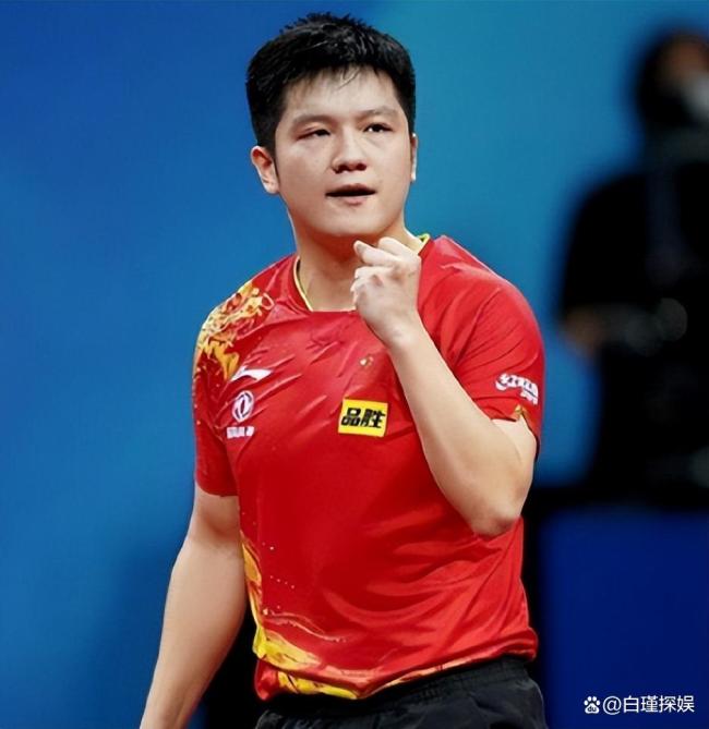 人民日报点名樊振东、孙颖莎，二人口径出奇一致，释放出3大信号