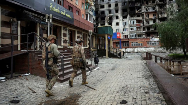 泽连斯基：战时总统不能有任何朋友 权力悄然流失