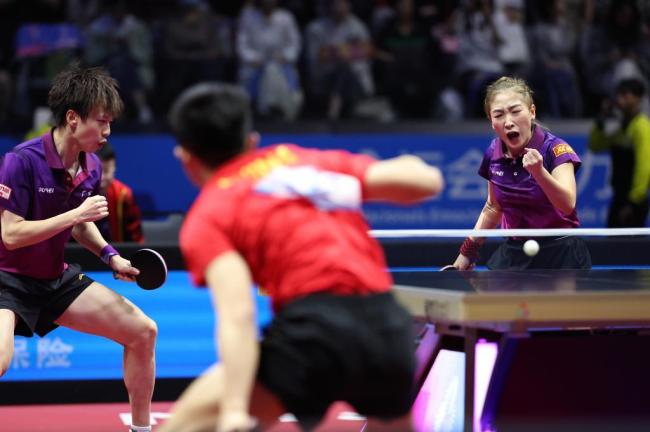 刘诗雯：宝刀未老只因坚守与热爱 冲击混双金牌