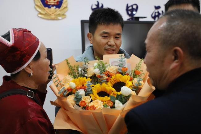 失踪33年的广东网球教练重