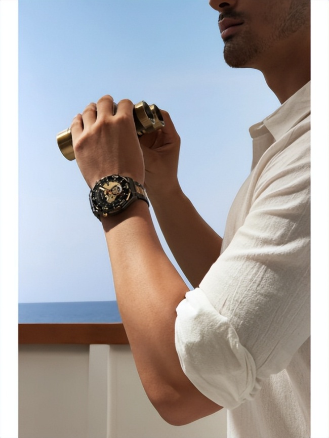 华为智能手表非凡大师紫金款11月发布 搭载HarmonyOS 6系统