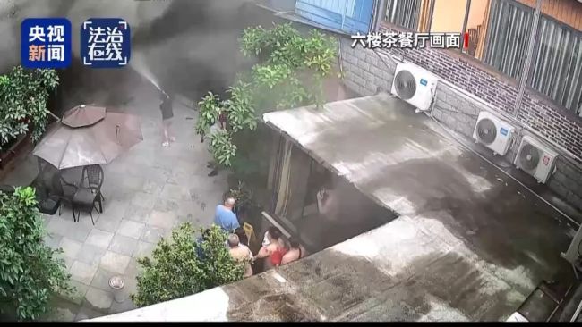 违规动火引发爆炸致5死1伤 9人被追责 无证作业酿悲剧
