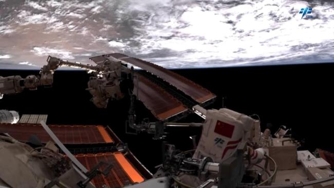 航天员延期返回 中国9天vs美国9个月 太空应急显实力