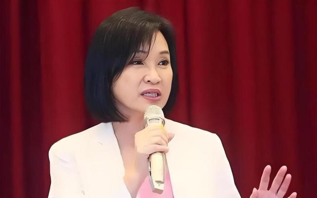 郑丽文和柯文哲黄国昌碰面 政坛新动态引发关注