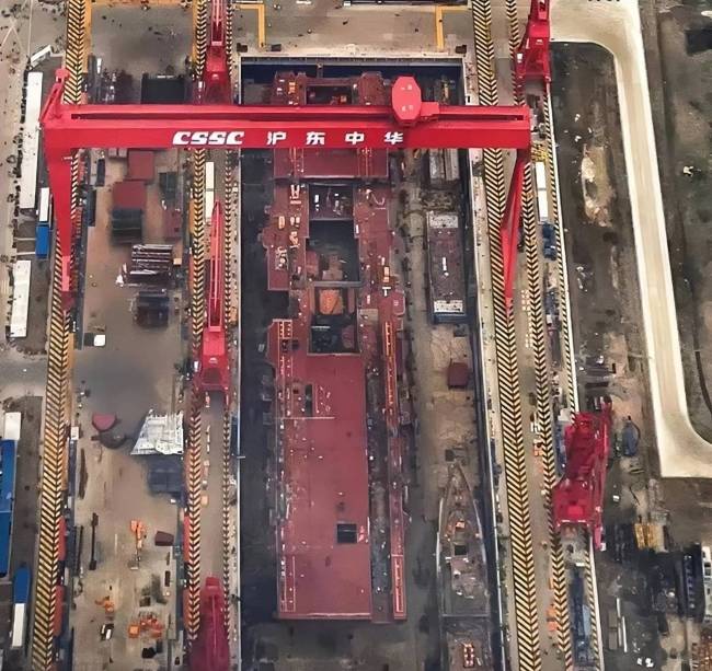 学者：四川舰还没服役就已形成威慑 速度即威慑力