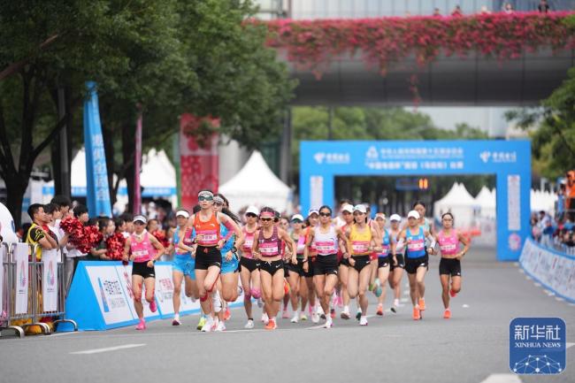 全运会女子马拉松 跨境赛事创历史