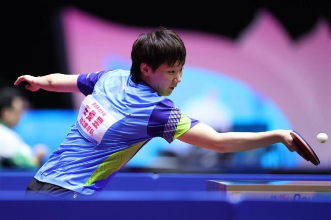 王曼昱战胜孙颖莎 成功卫冕女单冠军 四年再续辉煌