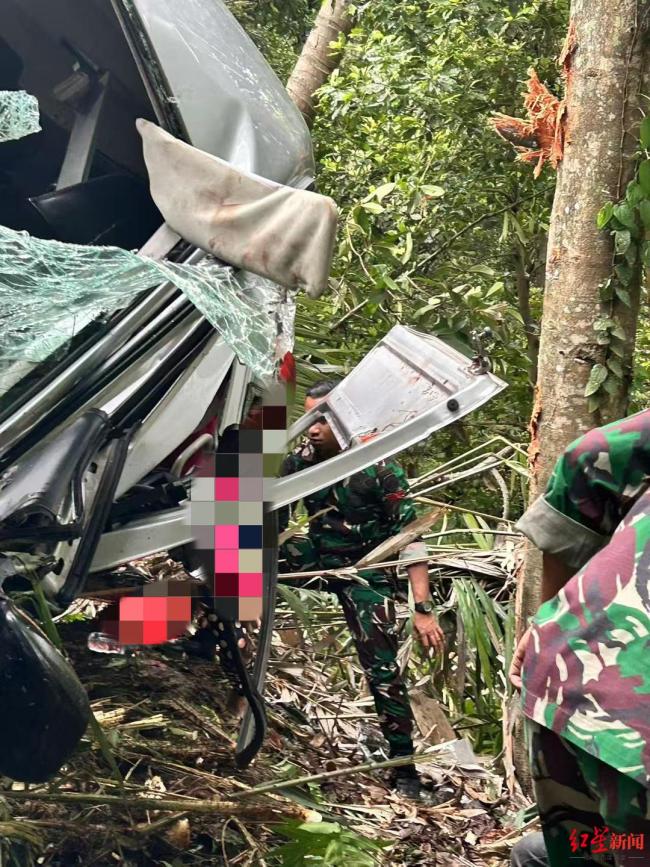 巴厘岛车祸租车公司老板失联 亲历者讲述惨剧细节