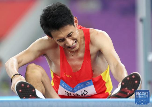 李佳伦获男子跳高金牌 全运会夺冠