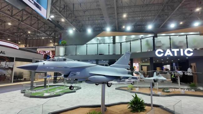 多个首次!“中国力量”组团亮相迪拜航展