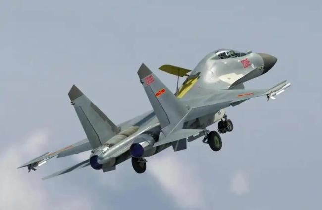 中部空军发布：枪已上膛剑已出鞘 彰显坚定立场