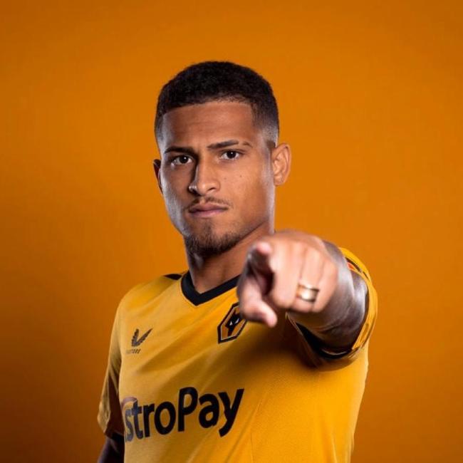 英超新卡塞米罗冬窗愿加盟曼联!库尼亚看好其接班,要价仅4400万