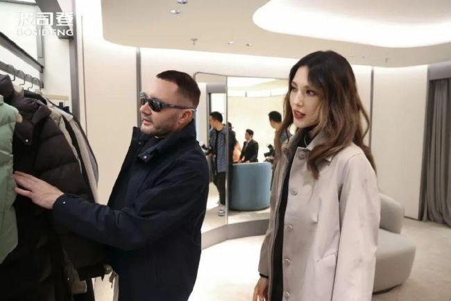 羽绒服迎来“涨价狂潮” 品牌高端化持续推高价格