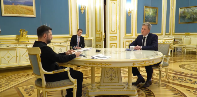 烏克蘭總統會見美國陸軍部長 討論和平方案