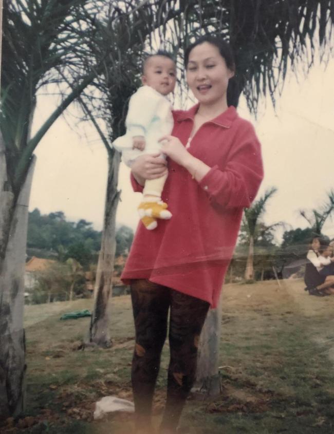 刘景扬母女的追梦之路 从闹钟到冠军