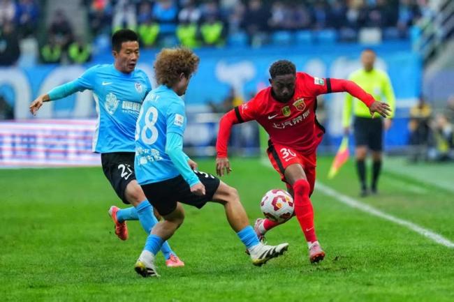 中超收官！上海海港3连冠 客场登顶成功