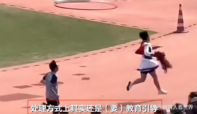 男生穿裙子跑步违抗体育精神了吗 性别着装范畴激发争议