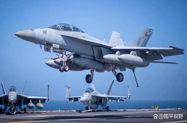 美军3300吨级打捞船被部署到南海 执行舰载机打捞任务