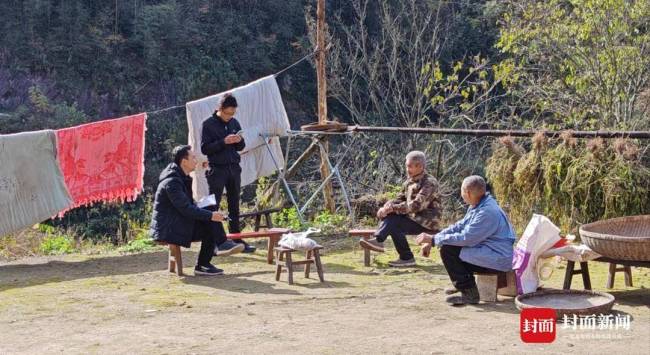 一家三口被拐 父女分離31年終重聚 跨越三代的團聚時光