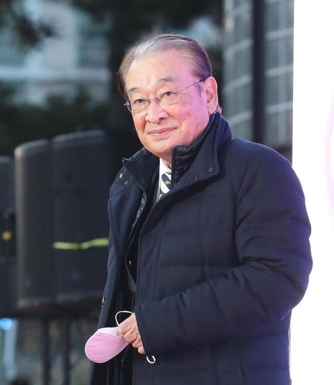 罗文姬谈李顺载去世：没能常去探望 惊闻噩耗感伤怀念