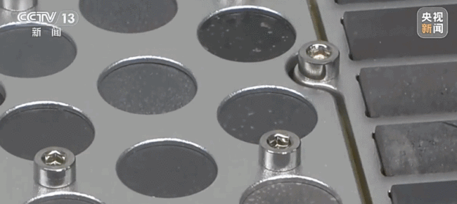 距離月球蓋房更近一步!揭秘“月壤磚”如何製成