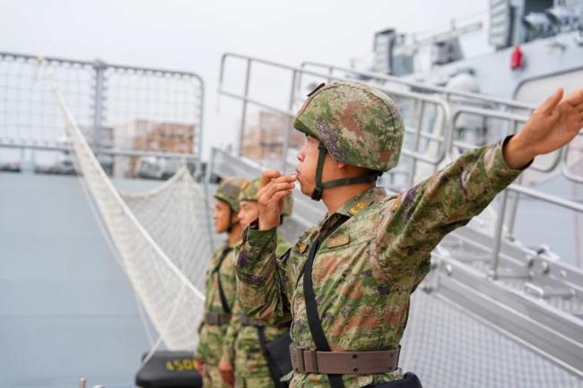 艦艇編隊“遭襲”!直擊後裝綜合保障演練現場