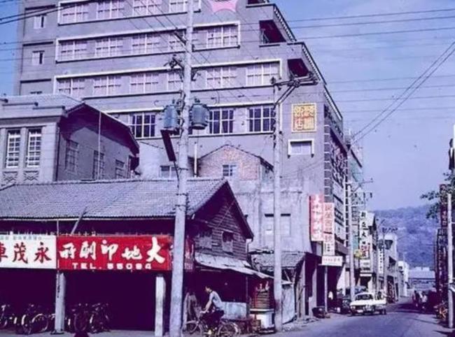 臺灣小伙帶父親遺物回家 尋親六年終團(tuán)圓