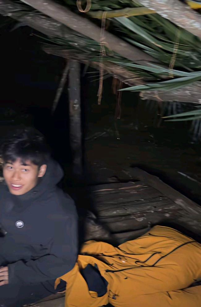 荒野求生林北找到天然庇護所 開局不利挑戰(zhàn)重重