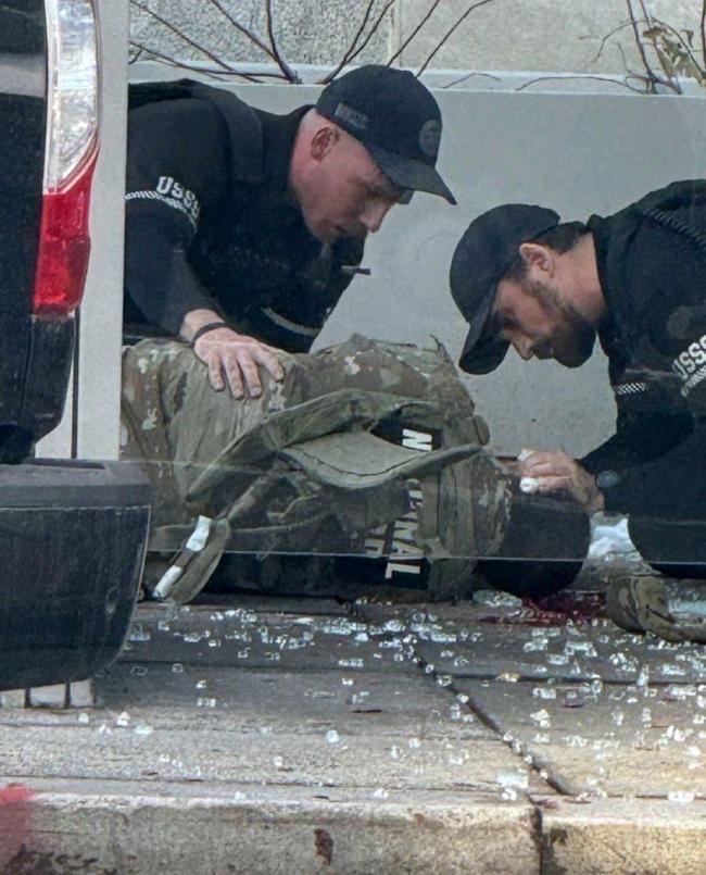 白宫因枪击事件进入封锁状态 两名警卫不幸遇难